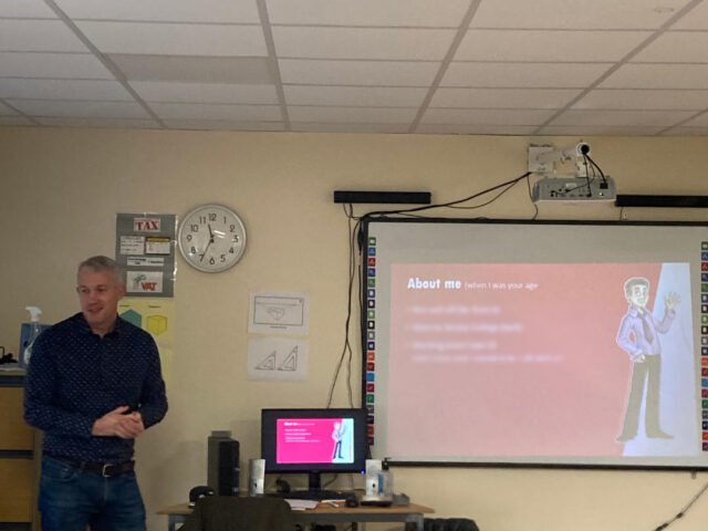 NIall Reck giving a presentation on Starting your own business at Youth Train Wexford